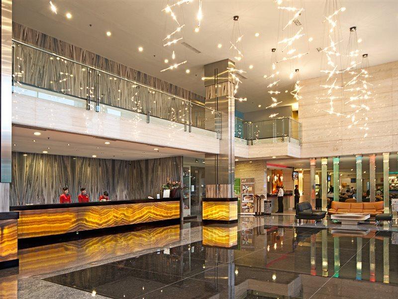 Fm7 Resort Hotel - Jakarta Airport Tangerang Eksteriør bilde